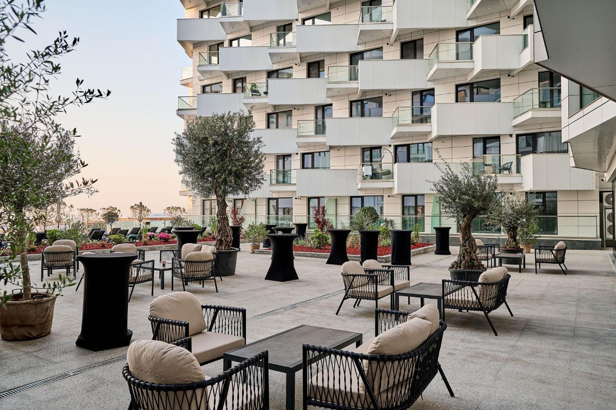 Sun & Fun Infinity Pool Apartament *